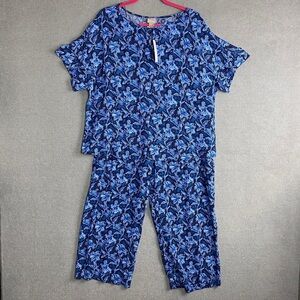 Chico’s Draft floral crinkle popover top and cropped pants set